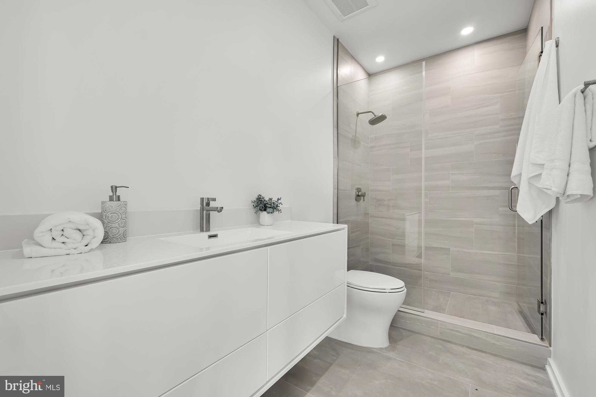 4515 Washington Boulevard Arlington, VA 22201 - Photo 27 of 40