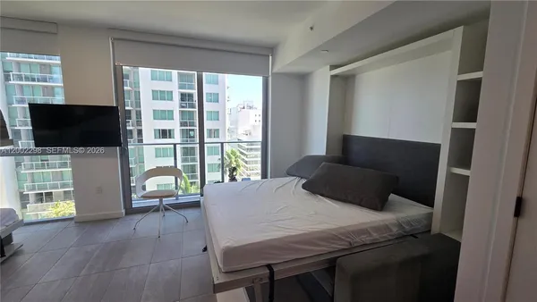 $3,000 | 227 Northeast 2nd Street, Unit 1613, Miami, FL 33132