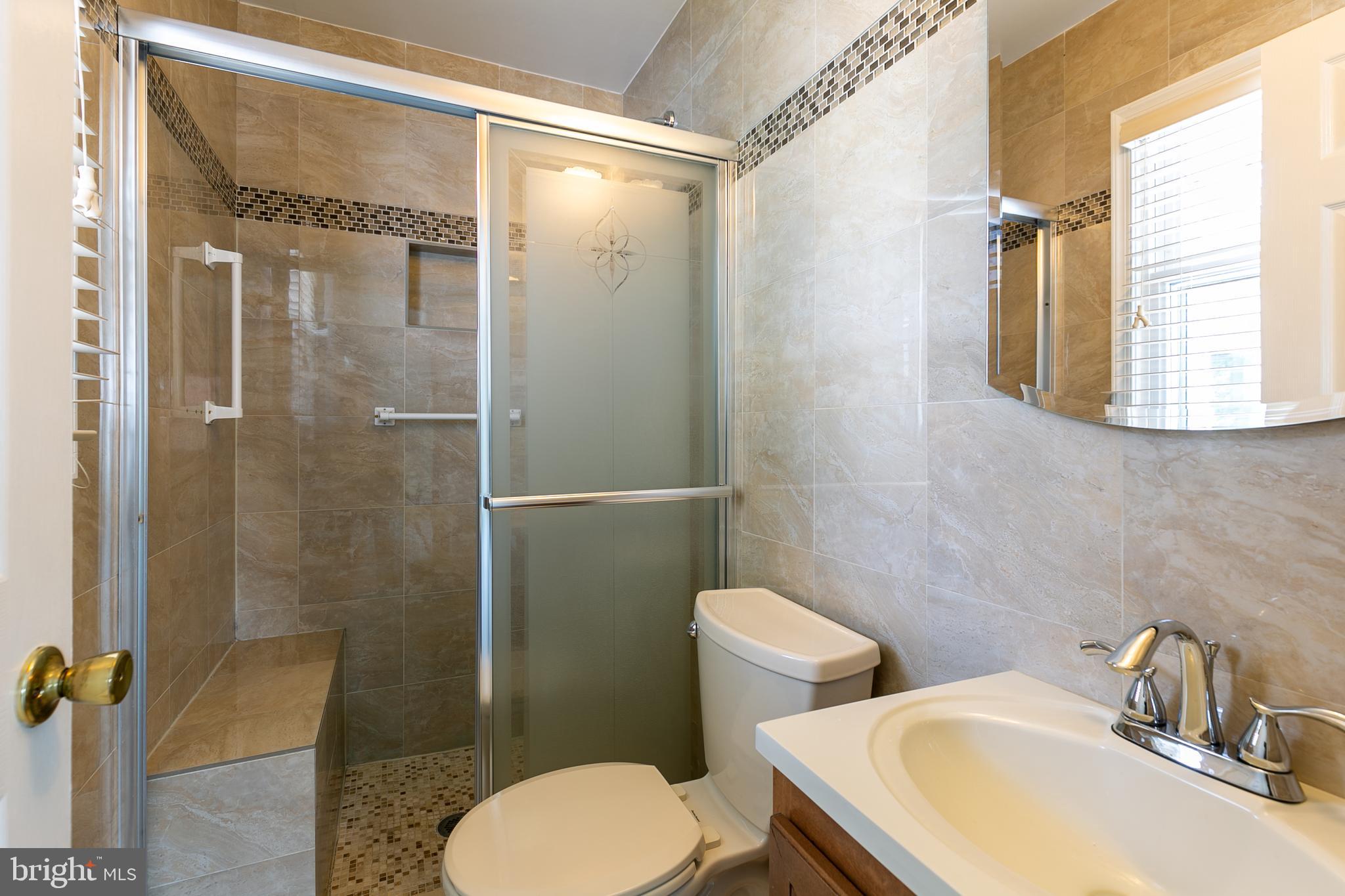 742 Whitehall Beach Road Annapolis, MD 21409 - Photo 18 of 124