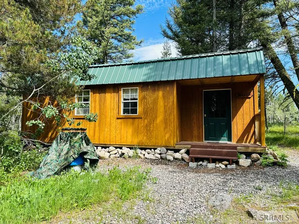$235,900 | 2790 Northeast Sagehen Drive, Island Park, ID 83429