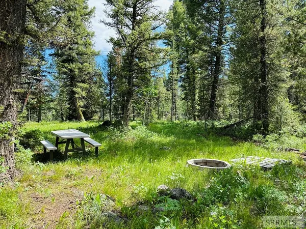 $235,900 | 2790 Northeast Sagehen Drive, Island Park, ID 83429