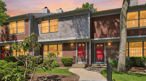 $405,000 | 195 Falmouth Road, Mashpee, MA 02649