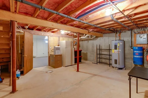 $405,000 | 195 Falmouth Road, Mashpee, MA 02649