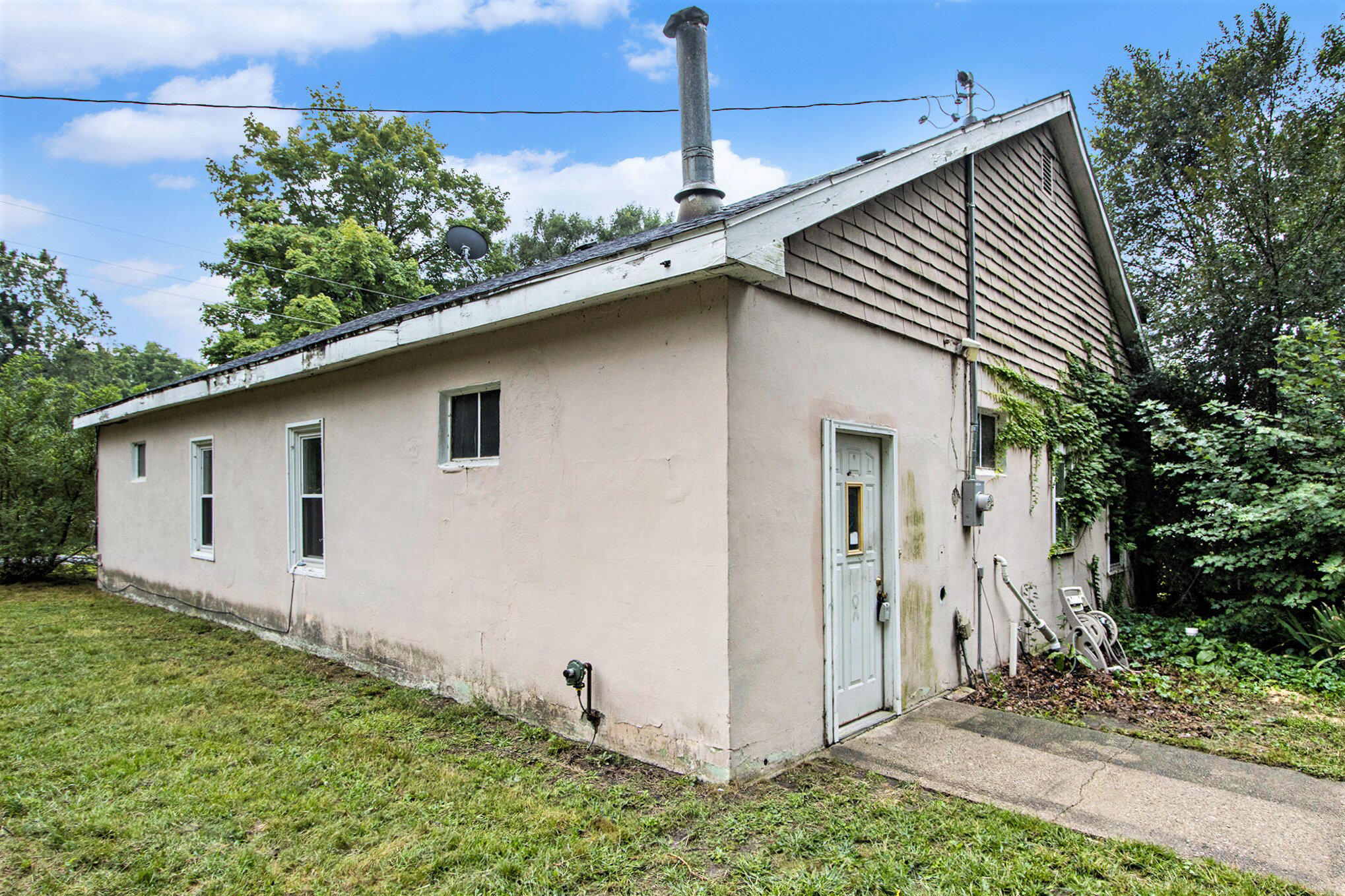 21044 1st Street Three Rivers, MI 49093 - Photo 4 of 16 003_21044first_2