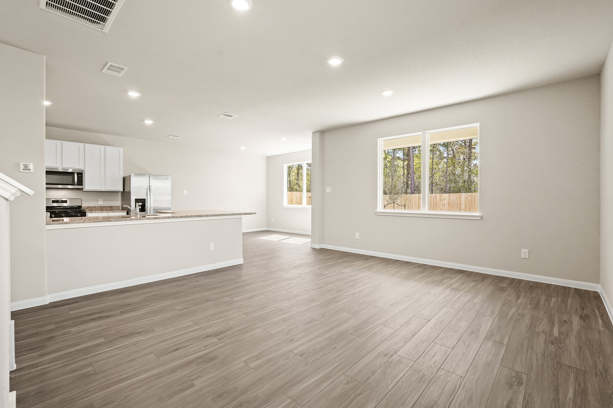 1102 Burkes Rdg Trail Conroe, TX 77301 - Photo 4 of 25