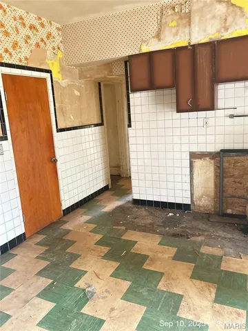 $64,900 | 10017 Mccartney Lane, Riverview, MO 63137