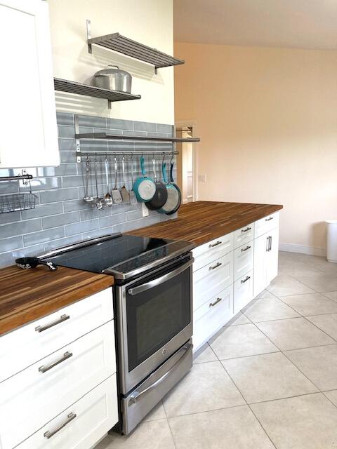 11081 Highland Circle Boca Raton, FL 33428 - Photo 17 of 68 Chef's Kitchen