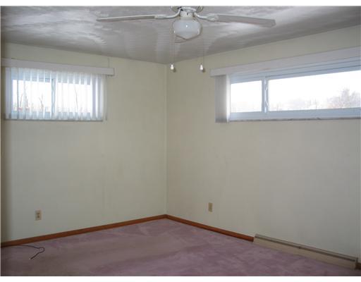 351 Simpson Howell Road Elizabeth, PA 15037 - Photo 9 of 18 Master Bedroom.