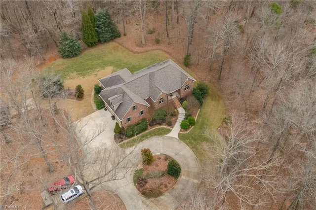 $675,000 | 3554 Finch Farm Road, Trinity, NC 27370