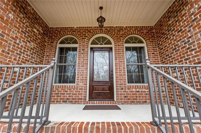 $675,000 | 3554 Finch Farm Road, Trinity, NC 27370