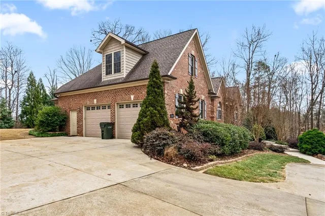 $675,000 | 3554 Finch Farm Road, Trinity, NC 27370