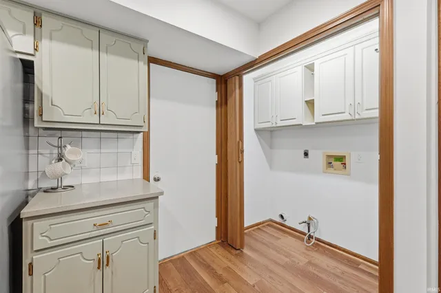 $319,900 | 5720 Bayside Drive, Fort Wayne, IN 46815