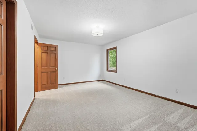 $319,900 | 5720 Bayside Drive, Fort Wayne, IN 46815