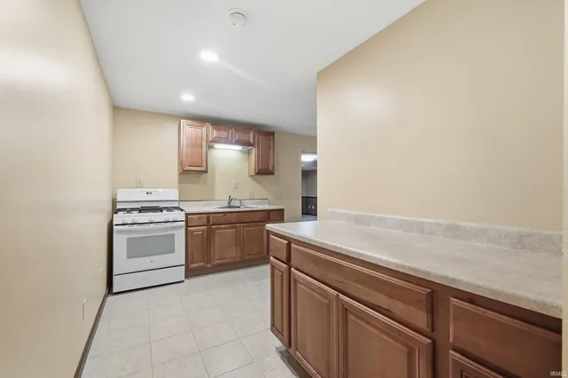 $319,900 | 5720 Bayside Drive, Fort Wayne, IN 46815