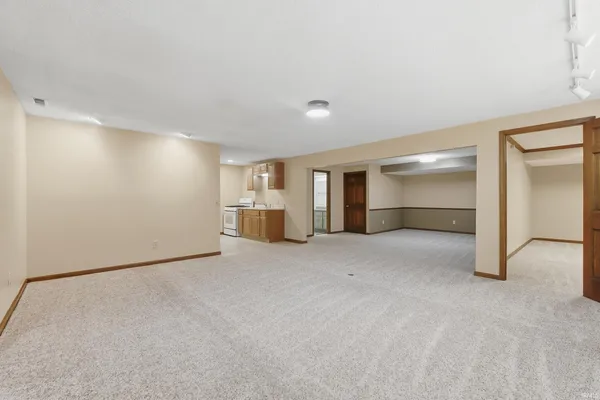 $304,900 | 5720 Bayside Drive, Fort Wayne, IN 46815