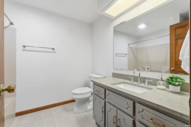 $319,900 | 5720 Bayside Drive, Fort Wayne, IN 46815