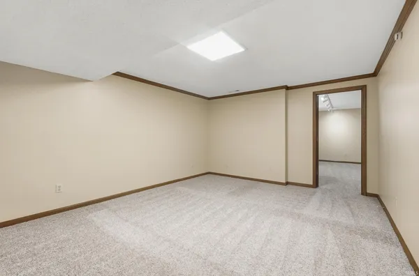 $304,900 | 5720 Bayside Drive, Fort Wayne, IN 46815