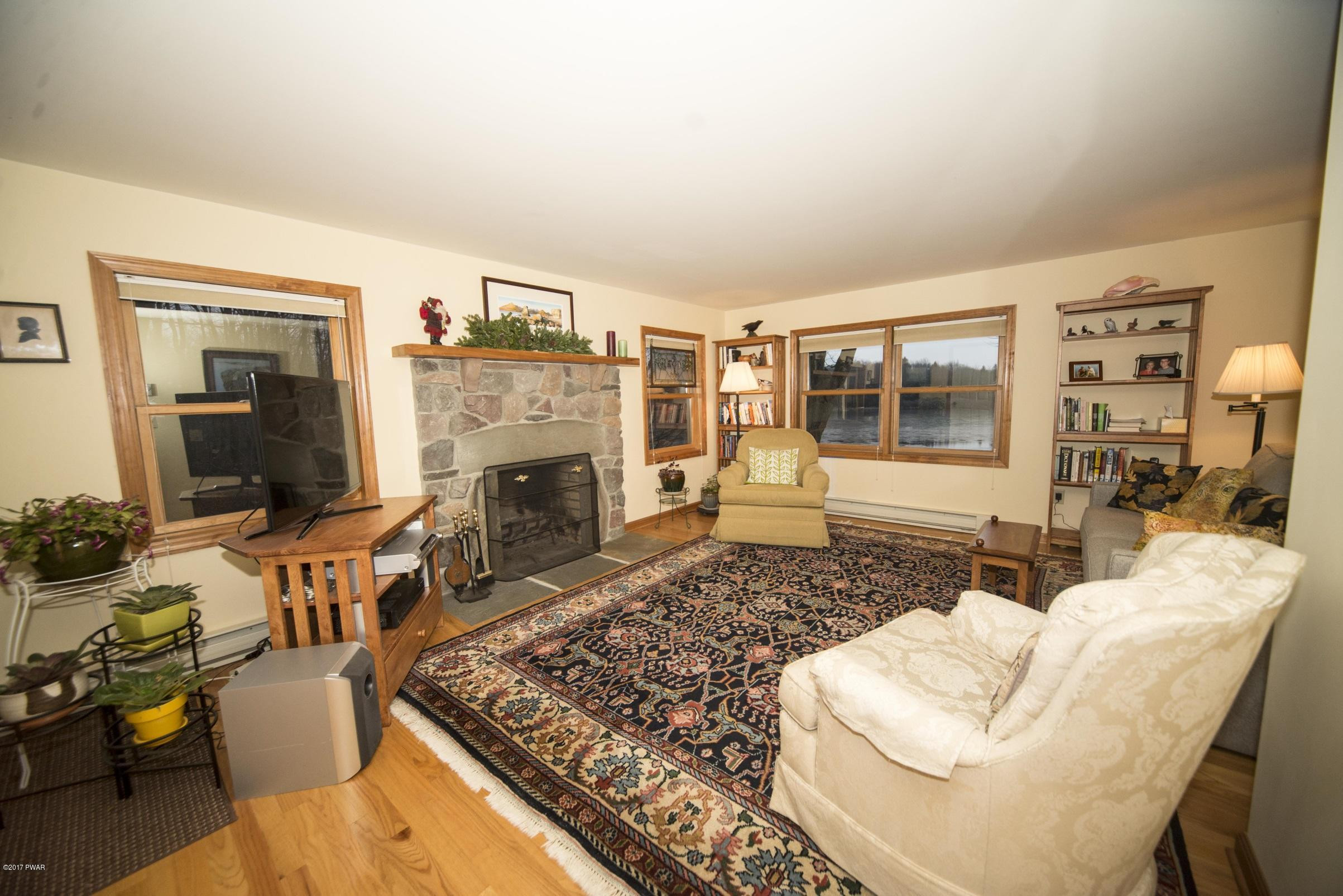 120 Lake In The Clouds Road Canadensis, PA 18325 - Photo 16 of 34 FR