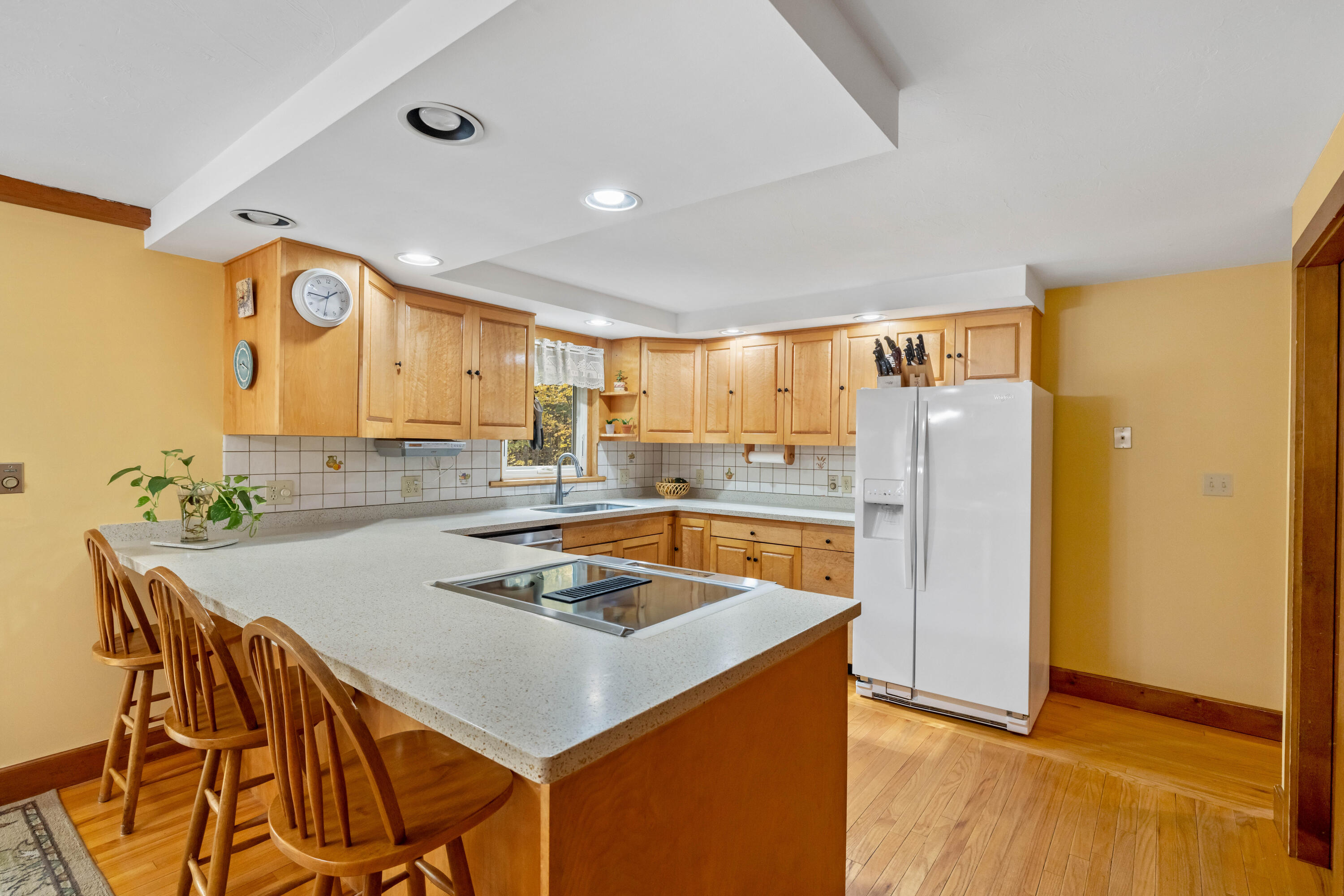 4 Rankin Creek Road Kennebunk, ME 04043 - Photo 13 of 44 Kitchen