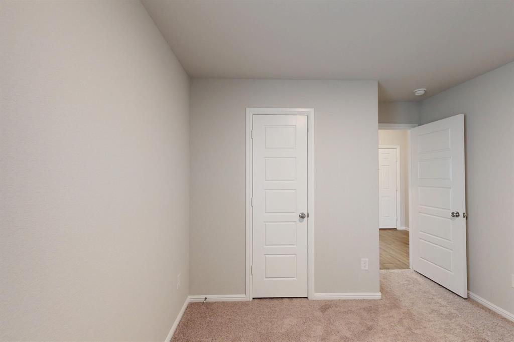 408 Wydown Drive Princeton, TX 75407 - Photo 12 of 40 a view of room