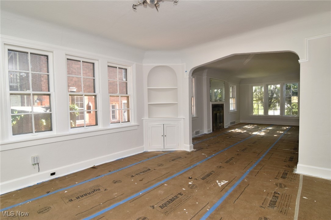 3624 Rolliston Road Cleveland, OH 44120 - Photo 7 of 46 Gallery Image 7