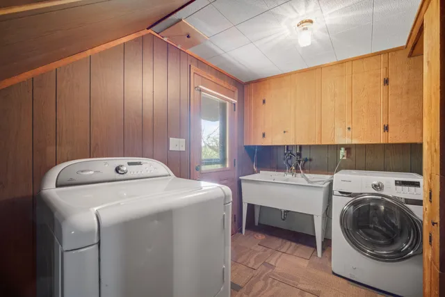 $434,900 | 1566 St Augustine Road, Richfield, WI 53033