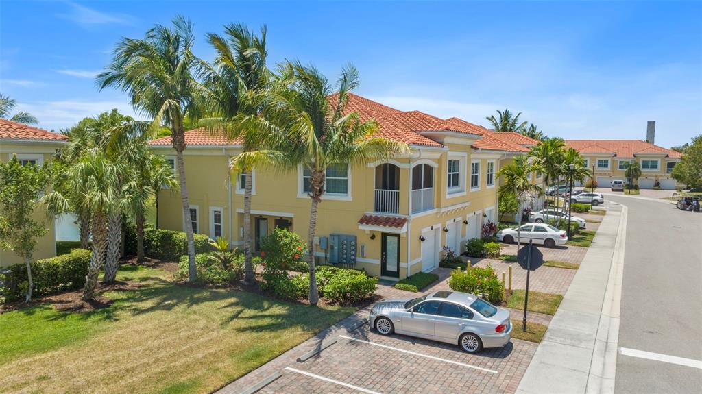 89 Navigation Circle Osprey, FL 34229 - Photo 4 of 61