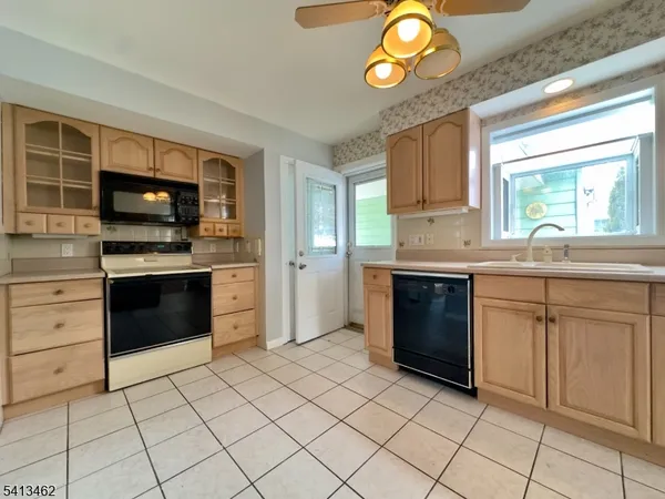 $579,000 | 230 MacDonald Drive, Wayne, NJ 07470