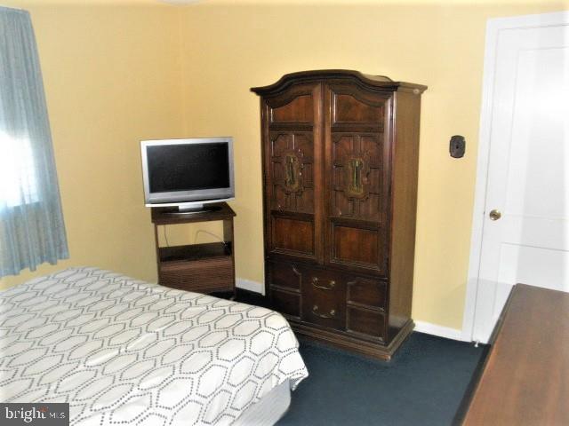 129 Barren Road Newtown Square, PA 19073 - Photo 10 of 24 Main Bedroom