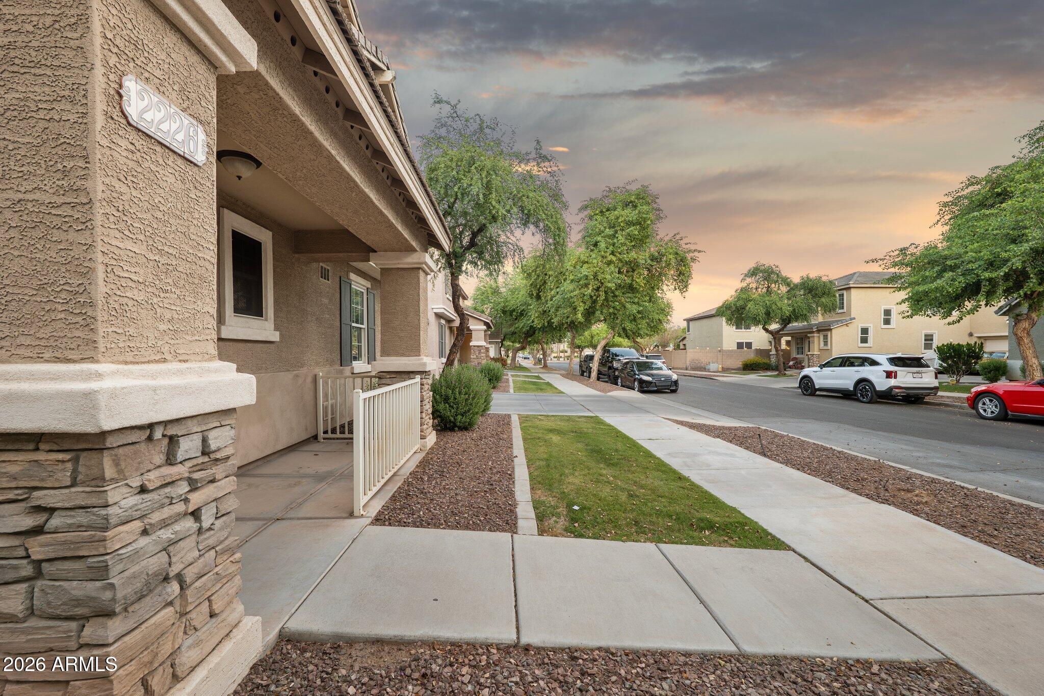 2226 East Fraktur Road Phoenix, AZ 85040 - Photo 24 of 68 Street view