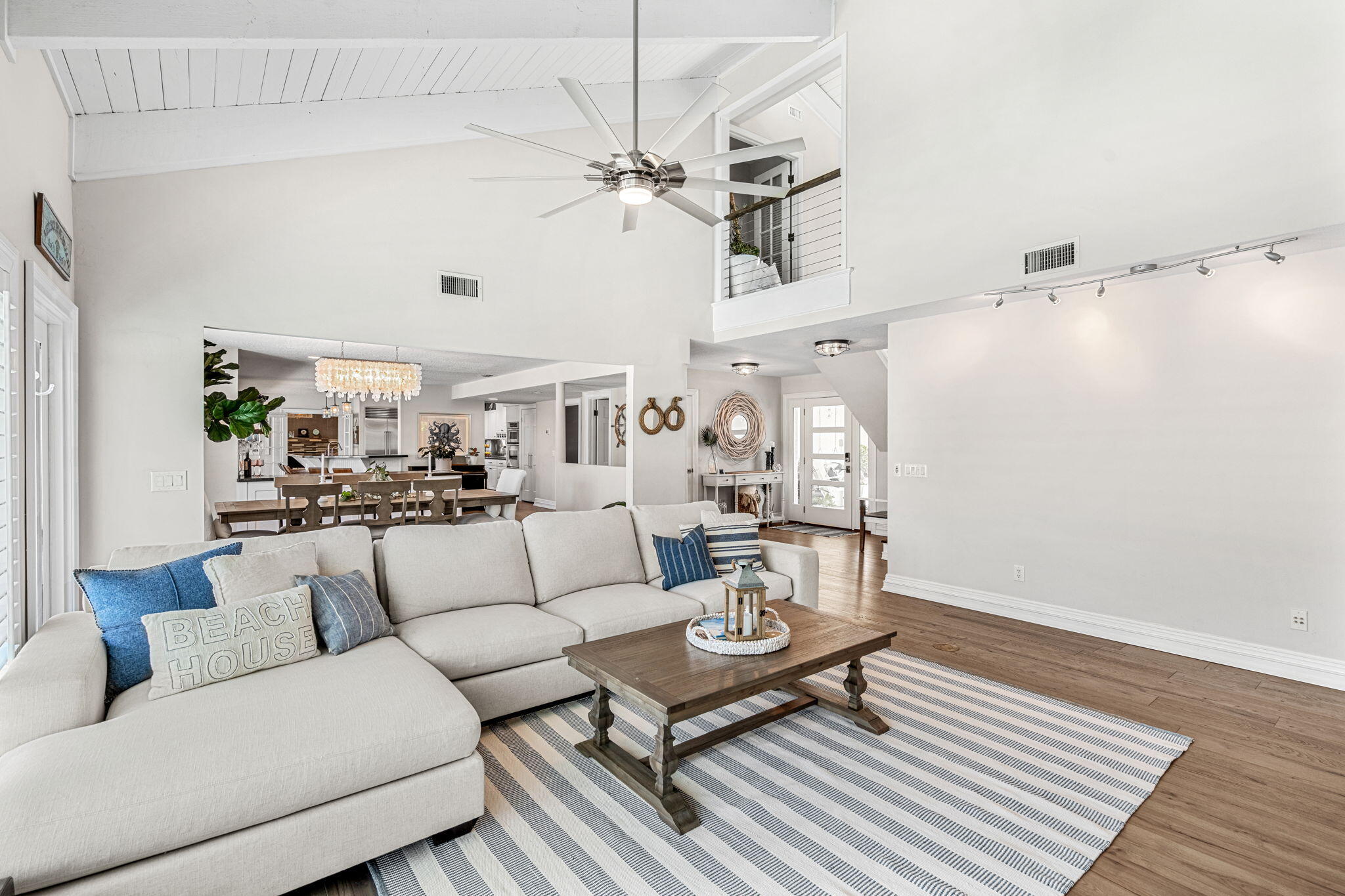 452 Sandy Key Melbourne Beach, FL 32951 - Photo 16 of 140 11-web-or-mls-DSC06635-HDR