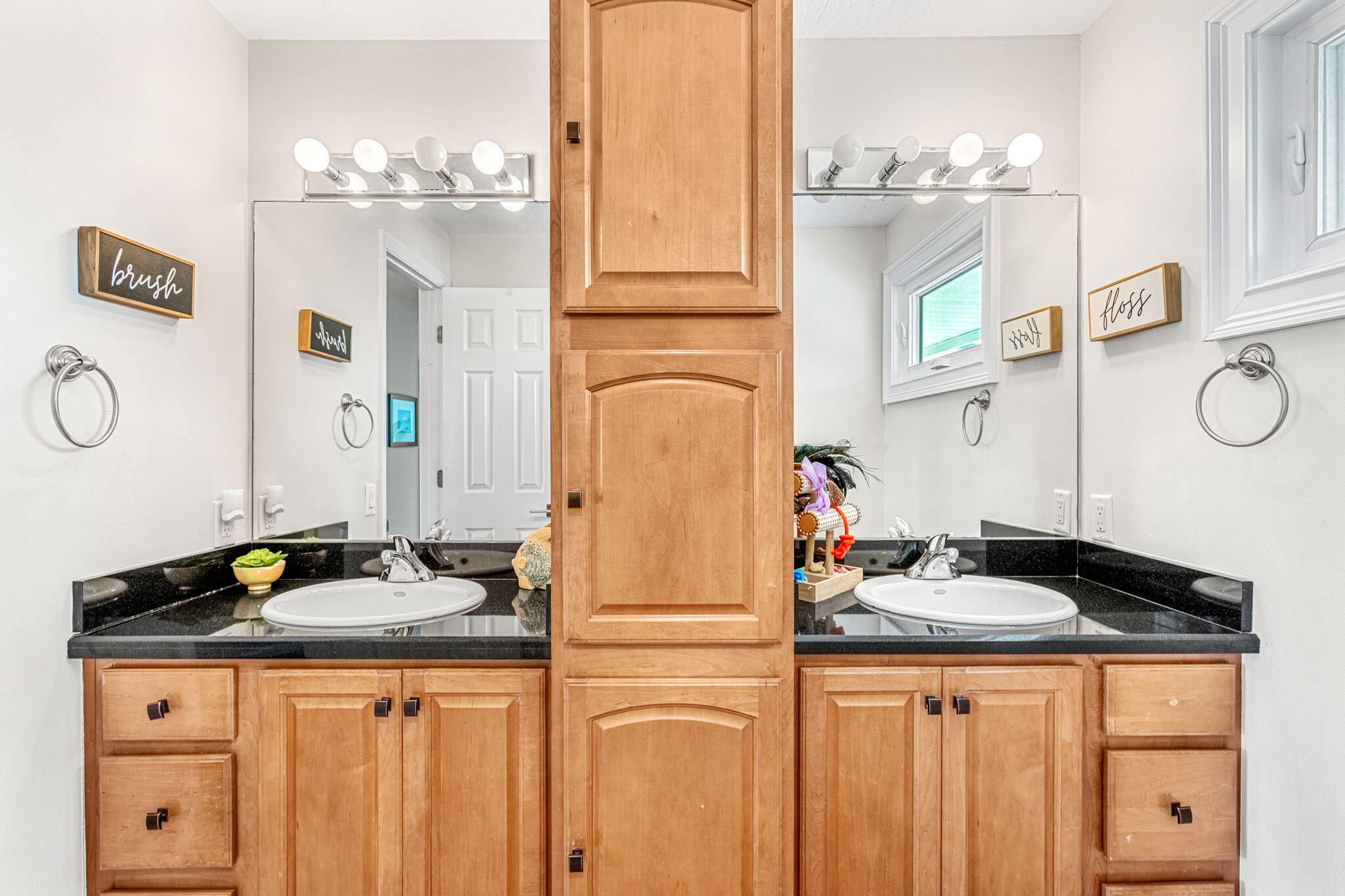 452 Sandy Key Melbourne Beach, FL 32951 - Photo 58 of 140 55-web-or-mls-DSC06822-HDR