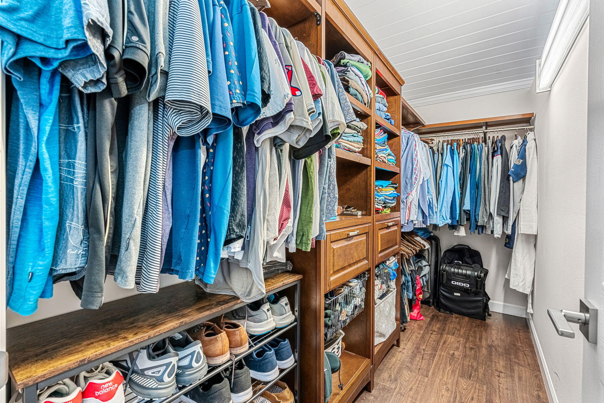 452 Sandy Key Melbourne Beach, FL 32951 - Photo 63 of 140 a view of a walk in closet