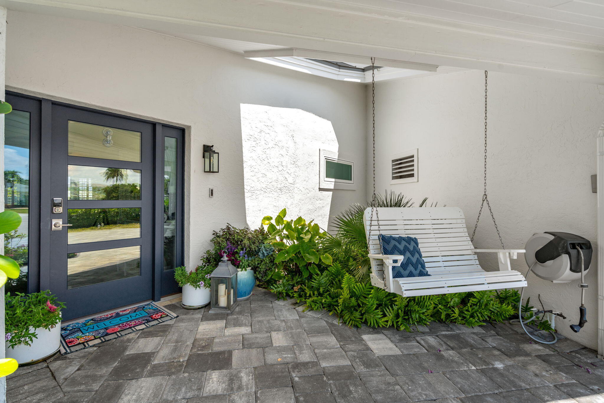 452 Sandy Key Melbourne Beach, FL 32951 - Photo 8 of 140 6-web-or-mls-DSC06929