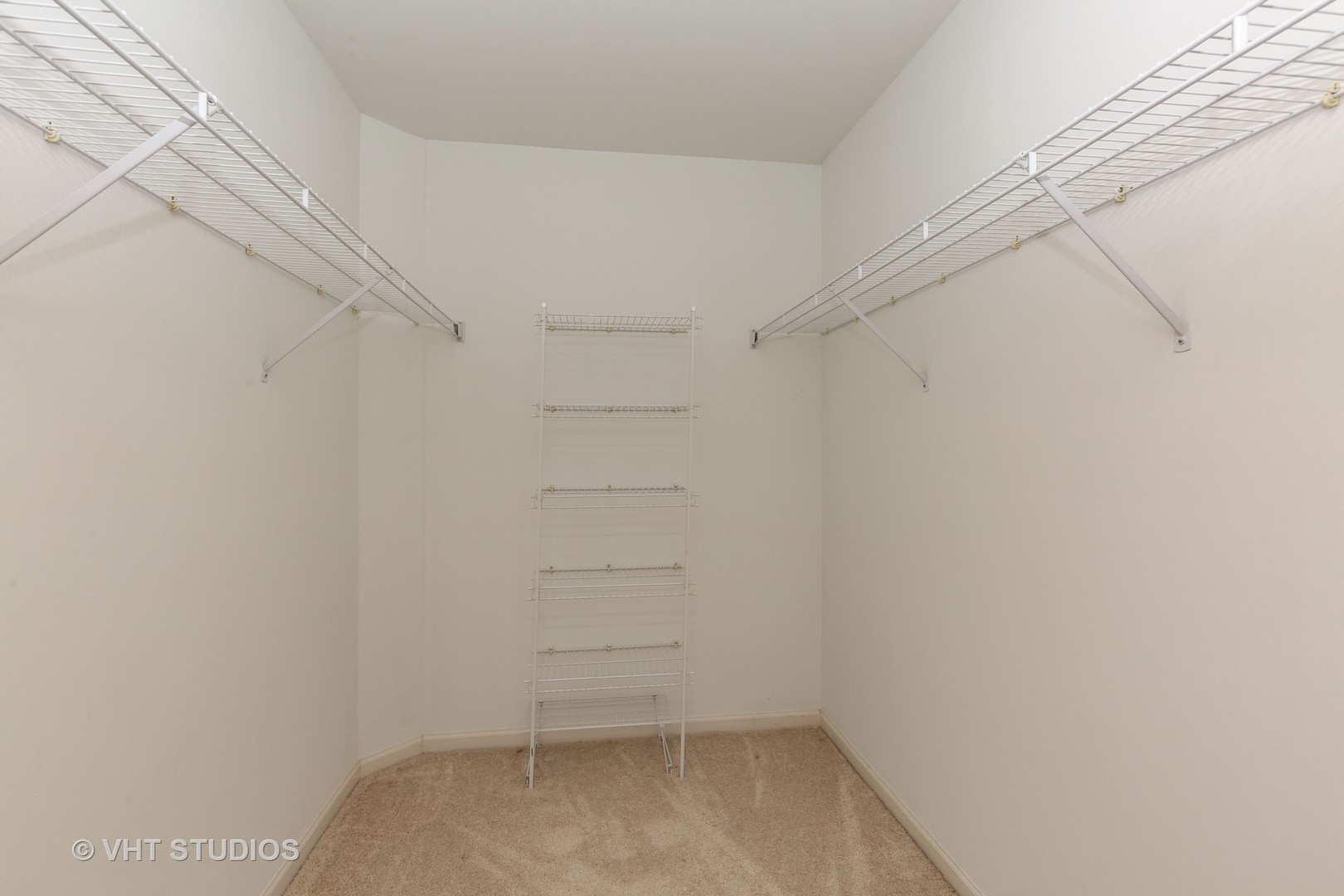1064 Horizon Ridge Lake In The Hills, IL 60156 - Photo 7 of 13