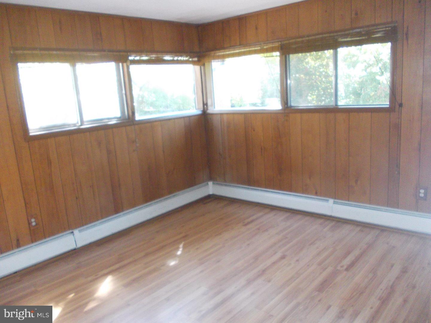 8 Foxglove Road Levittown, PA 19056 - Photo 17 of 25 Bedroom