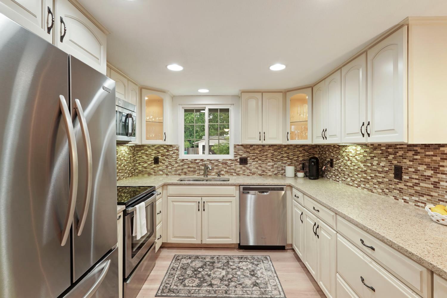 108 Ridge Drive Lodi, CA 95240 - Photo 9 of 42
