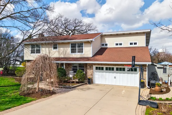 $949,900 | 3909 Forest Avenue, Downers Grove, IL 60515