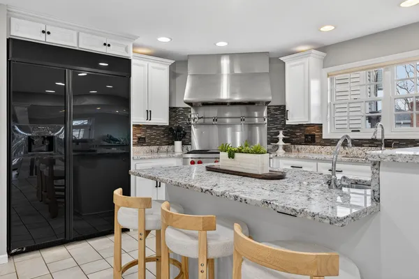 $949,900 | 3909 Forest Avenue, Downers Grove, IL 60515