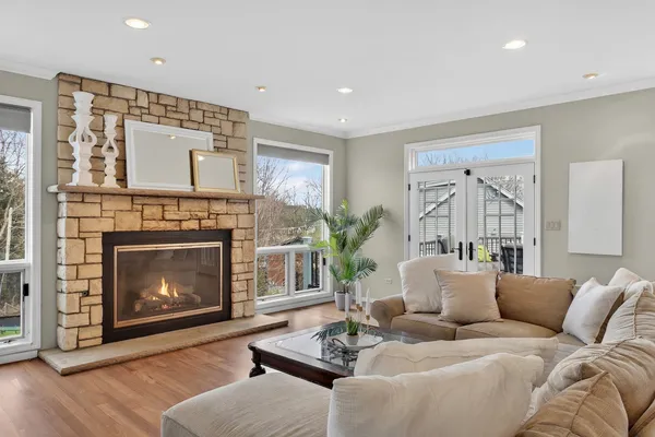 $949,900 | 3909 Forest Avenue, Downers Grove, IL 60515