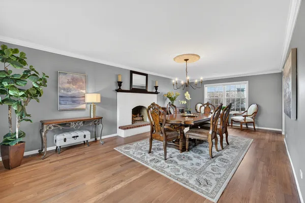 $949,900 | 3909 Forest Avenue, Downers Grove, IL 60515