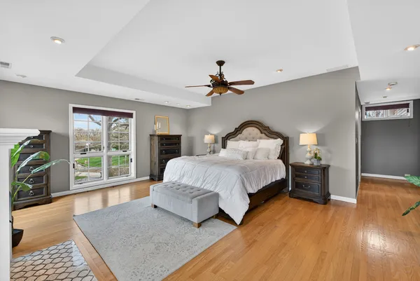 $949,900 | 3909 Forest Avenue, Downers Grove, IL 60515