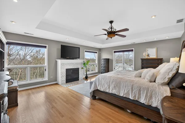 $949,900 | 3909 Forest Avenue, Downers Grove, IL 60515
