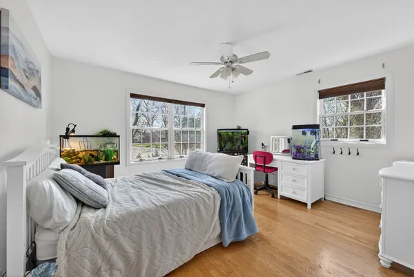 $949,900 | 3909 Forest Avenue, Downers Grove, IL 60515