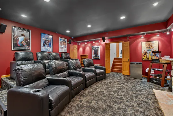 $949,900 | 3909 Forest Avenue, Downers Grove, IL 60515