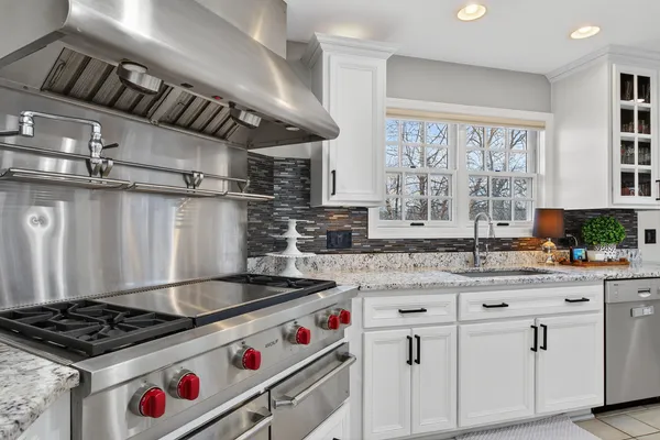 $949,900 | 3909 Forest Avenue, Downers Grove, IL 60515