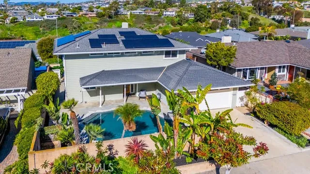 $1,998,000 | 239 Via Socorro, San Clemente, CA 92672