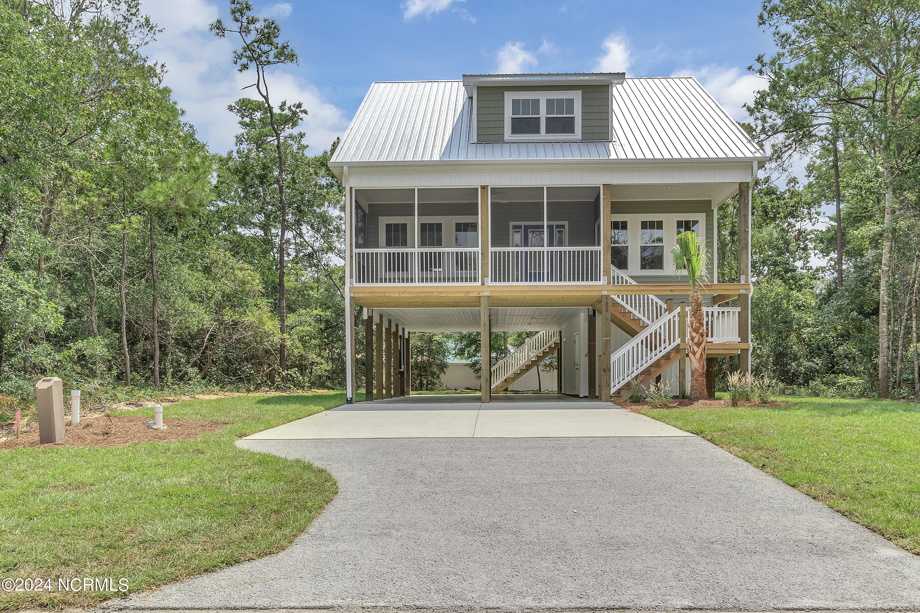 218 Northeast 49th St  