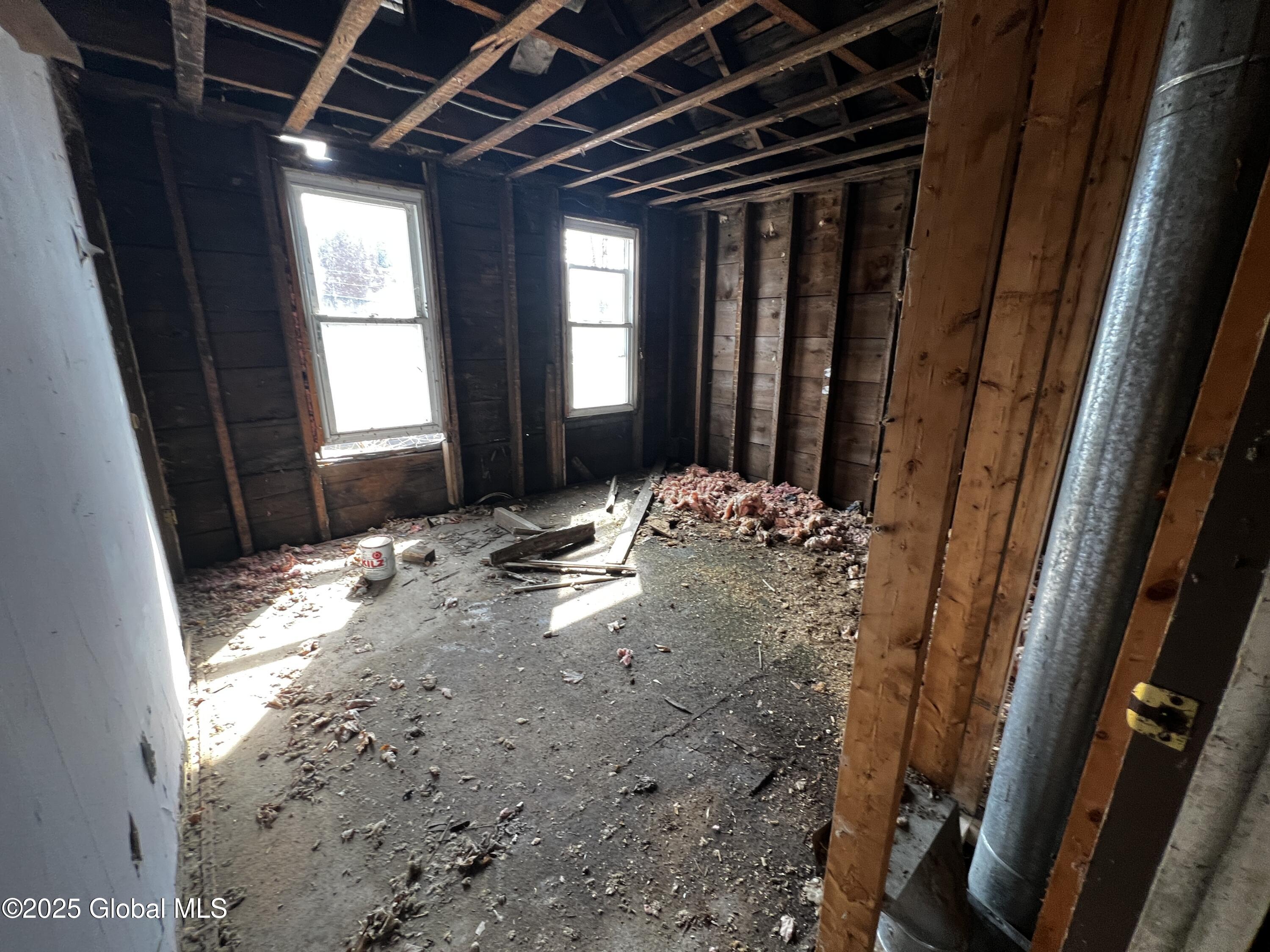 538 Schenectady Street Schenectady, NY 12307 - Photo 9 of 12 IMG_4940