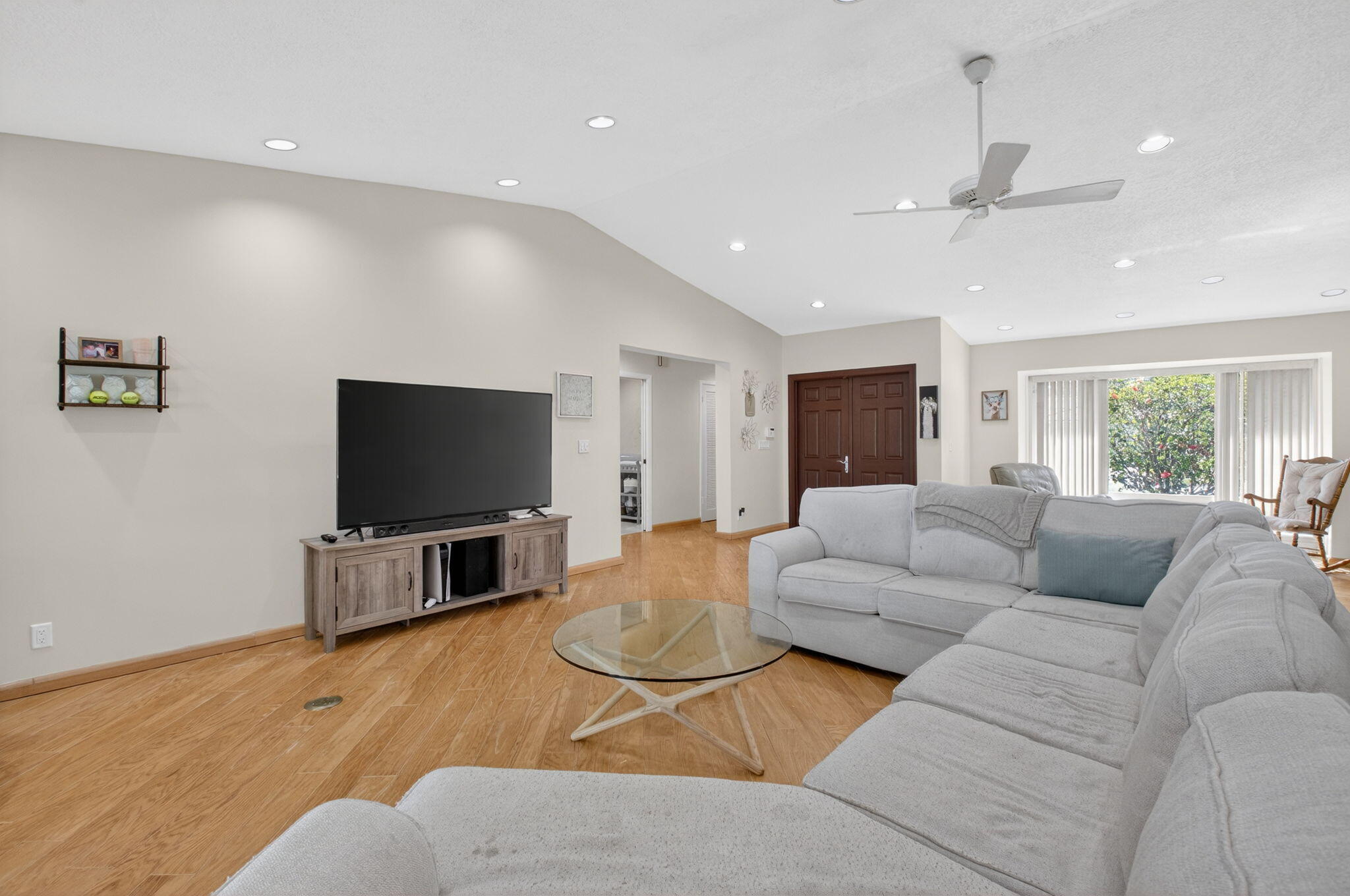 10185 Harbourtown Court Boca Raton, FL 33498 - Photo 14 of 54 14-web-or-mls-DSC_8885